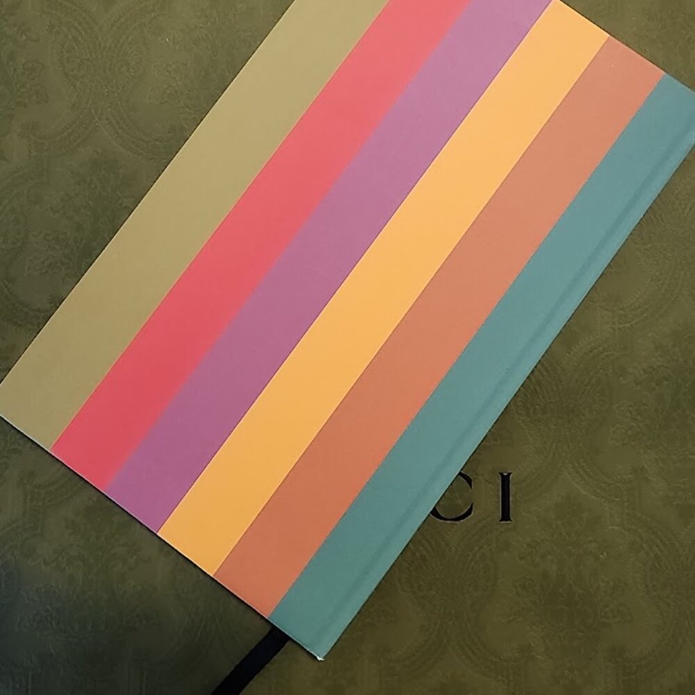 Gucci Notebbook - Picture 2 of 4
